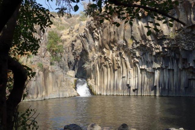 Hexagonalteich, Golan